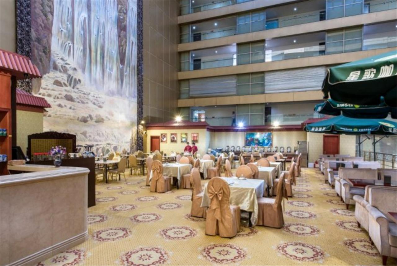 Vienna Hotel Shouti Пекин Екстериор снимка