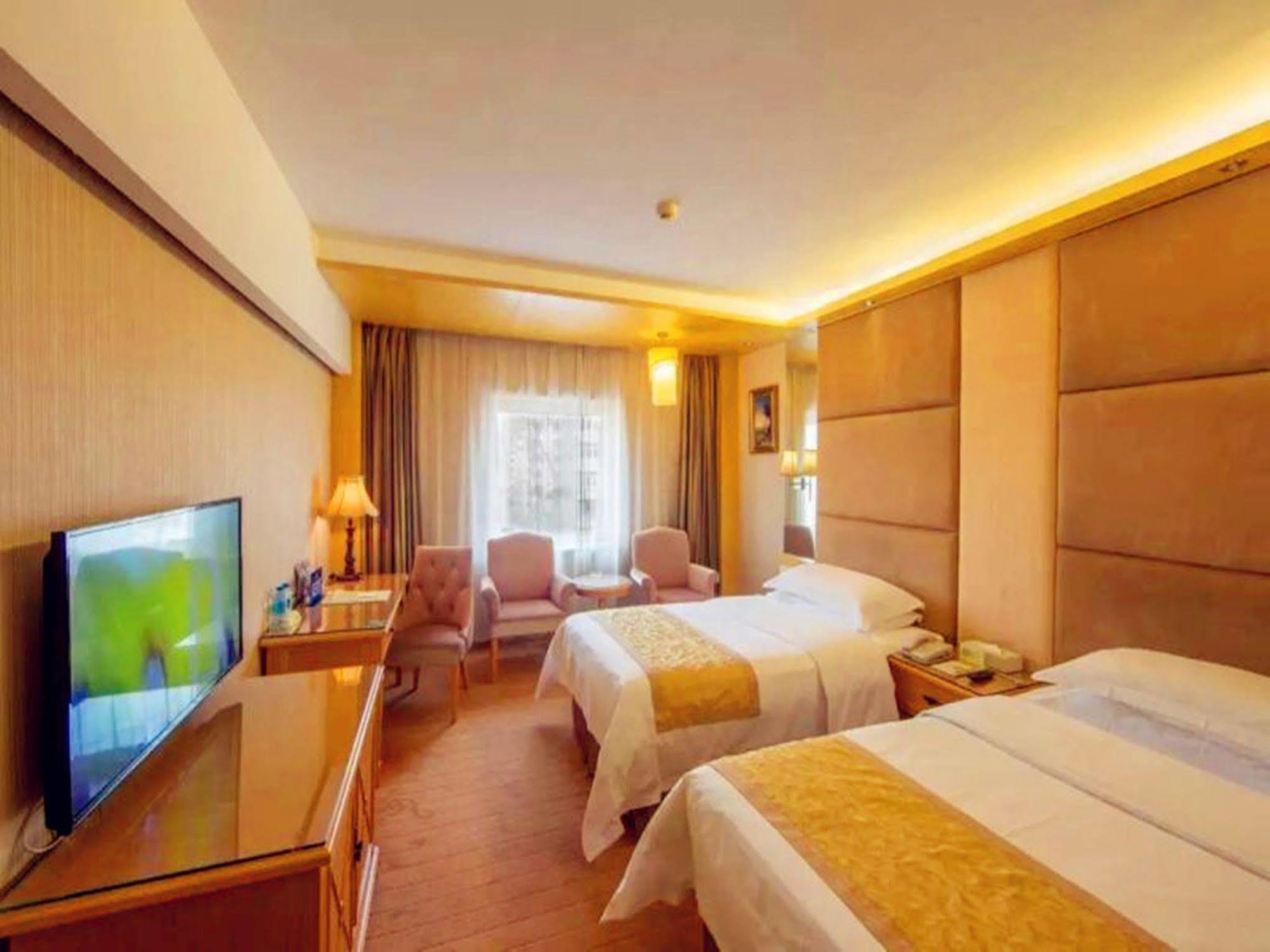 Vienna Hotel Shouti Пекин Екстериор снимка